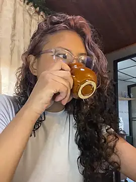 Snapshot of Hathorlove chatting on January 25, 10:28 pm Hathorlove online show from January 25, 10:28 pm