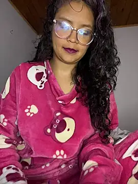 Snapshot of Hathorlove chatting on March 9, 5:55 am Hathorlove online show from March 9, 5:55 am