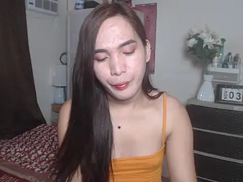 Msyensmith online show from November 3, 4:58 am