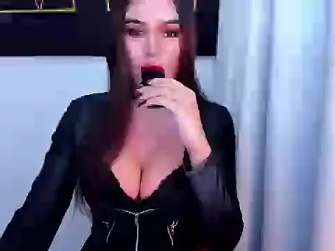 Snapshot of hotstellacumxxx chatting on May 11, 4:07 am hotstellacumxxx online show from May 11, 4:07 am