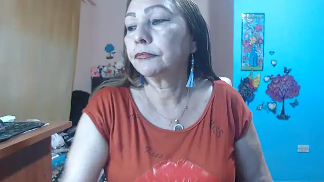 Snapshot of milfeddy_ chatting on April 18, 9:59 pm milfeddy online show from April 18, 9:59 pm