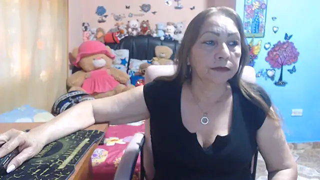 Snapshot of milfeddy_ chatting on May 29, 9:13 pm milfeddy online show from May 29, 9:13 pm