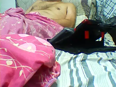 Snapshot of messi_syssy chatting on March 14, 8:28 pm messi syssy online show from March 14, 8:28 pm