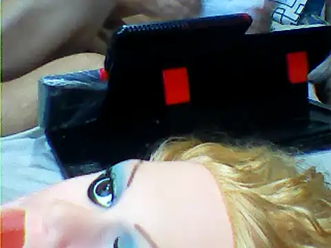 Snapshot of messi_syssy chatting on March 18, 5:41 am messi syssy online show from March 18, 5:41 am