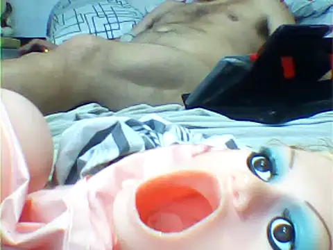 Snapshot of messi_syssy chatting on March 21, 5:21 am messi syssy online show from March 21, 5:21 am