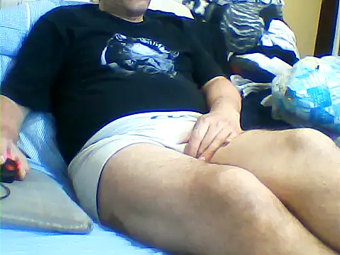 Snapshot of messi_syssy chatting on September 23, 3:26 pm messi syssy online show from September 23, 3:26 pm