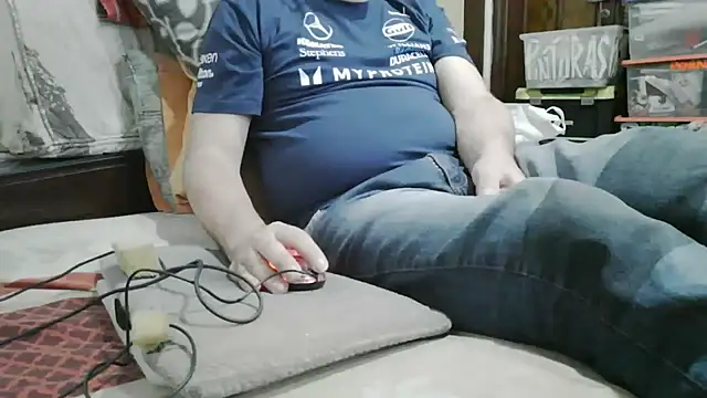 Snapshot of messi_syssy chatting on May 21, 9:00 pm messi syssy online show from May 21, 9:00 pm