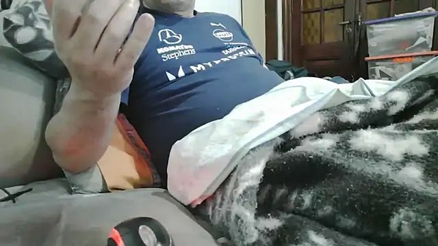 Snapshot of messi_syssy chatting on May 24, 5:23 am messi syssy online show from May 24, 5:23 am