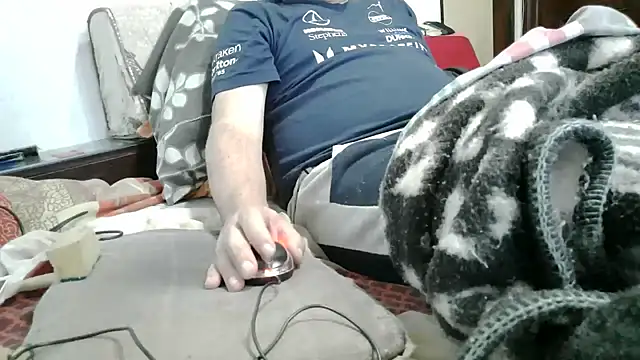 Snapshot of messi_syssy chatting on May 28, 7:33 pm messi syssy online show from May 28, 7:33 pm