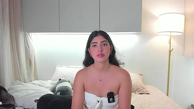 Gaby zahir  online show from March 5, 6:26 pm