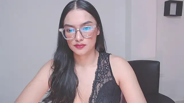 Snapshot of 1eve_rox chatting on May 10, 9:31 pm 1eve rox online show from May 10, 9:31 pm
