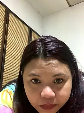 Snapshot of Asianwow22 chatting on January 8, 3:36 pm Asianwow22 online show from January 8, 3:36 pm