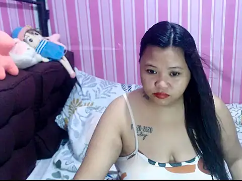 Snapshot of Asianwow22 chatting on July 6, 1:08 pm Asianwow22 online show from July 6, 1:08 pm