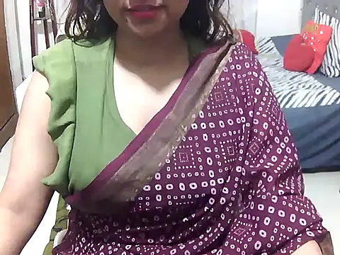 Snapshot of cutebengaligirl chatting on August 2, 3:43 pm cutebengaligirl online show from August 2, 3:43 pm