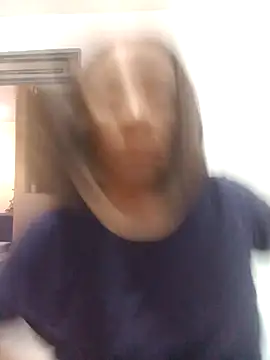 RoosePaarker online show from December 5, 1:14 am