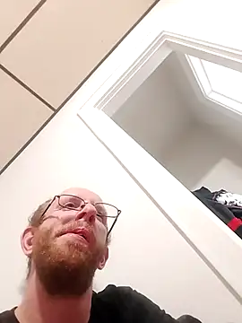 TaylorBlaze online show from November 5, 1:49 am