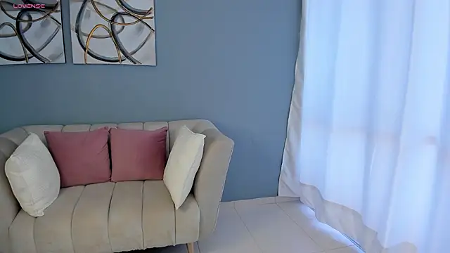 BrookeMiller online show from March 20, 7:19 pm