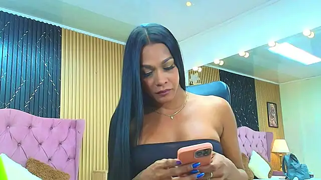Snapshot of BARBIE_BROWNN chatting on May 28, 2:03 pm BARBIE BROWNN online show from May 28, 2:03 pm