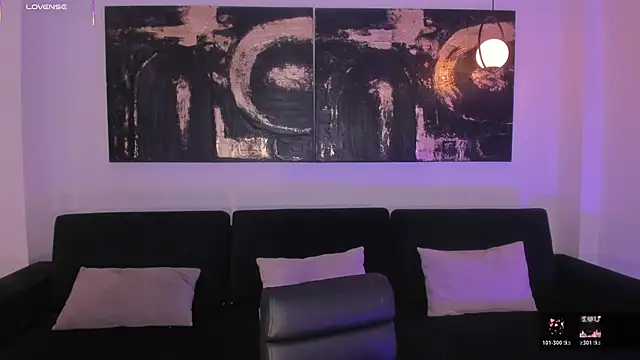 EveBensonX online show from February 17, 7:53 pm