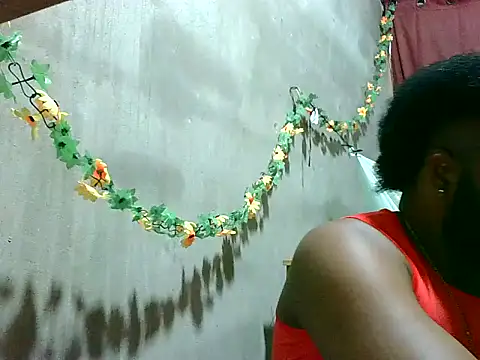 2ocmaxi online show from April 15, 7:58 pm