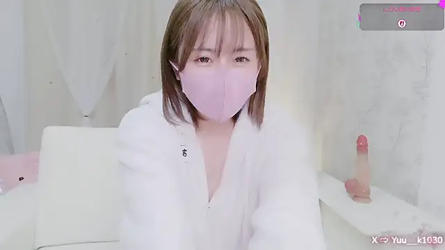 Yuu  k online show from October 27, 3:05 pm