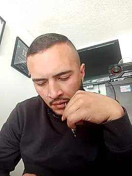 Snapshot of Stiven088 chatting on February 4, 5:19 pm Stiven088 online show from February 4, 5:19 pm