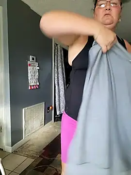 SexyNikki6969 online show from December 3, 1:20 pm