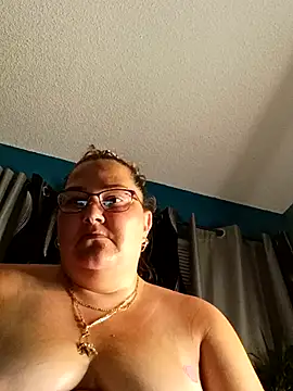 SexyNikki6969 online show from December 19, 1:01 am