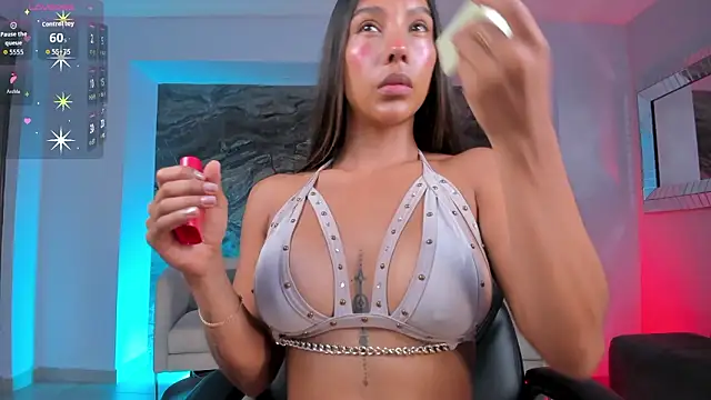 RenataReyes online show from February 6, 8:23 pm