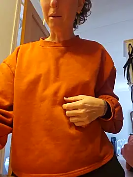 mossy kiss online show from March 17, 5:49 pm