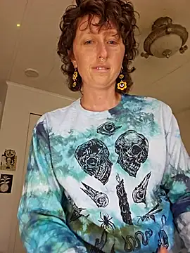 mossy kiss online show from October 13, 5:24 pm