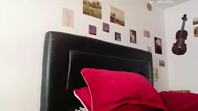 Snapshot of seraph1n chatting on May 17, 12:41 am seraph1n online show from May 17, 12:41 am
