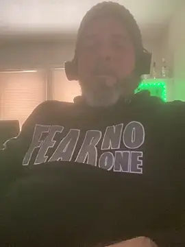 Snapshot of Cristian-Brayan chatting on January 10, 6:17 pm Cristian-Brayan online show from January 10, 6:17 pm