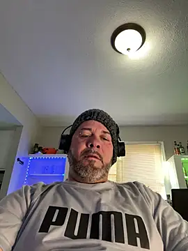 Snapshot of Cristian-Brayan chatting on March 9, 12:53 pm Cristian-Brayan online show from March 9, 12:53 pm