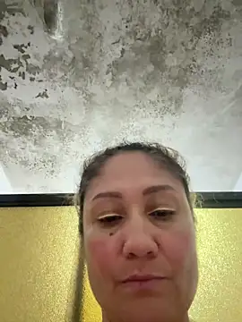 Snapshot of gabiTetas chatting on May 20, 7:53 pm gabiTetas online show from May 20, 7:53 pm