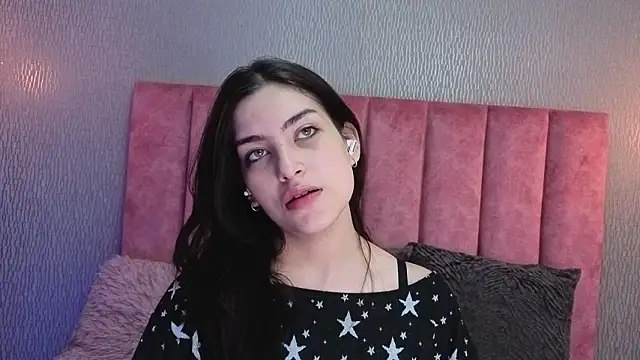 Alexa Thaylor  online show from March 18, 3:59 pm