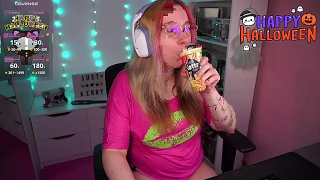 JustKerry online show from October 31, 8:26 am