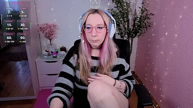 JustKerry online show from February 6, 9:23 am