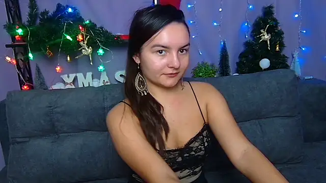 Snapshot of JasmineAsha chatting on January 6, 6:58 am JasmineAsha online show from January 6, 6:58 am