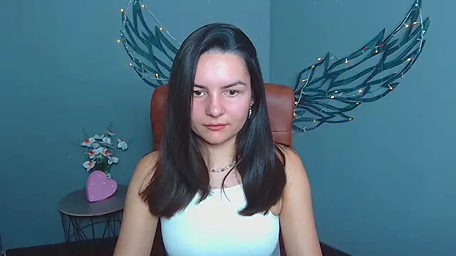 Snapshot of JasmineAsha chatting on July 14, 6:18 am JasmineAsha online show from July 14, 6:18 am