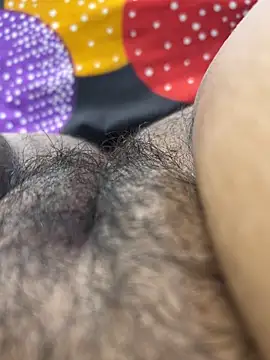 Sexyvarsha143 online show from December 18, 9:59 am