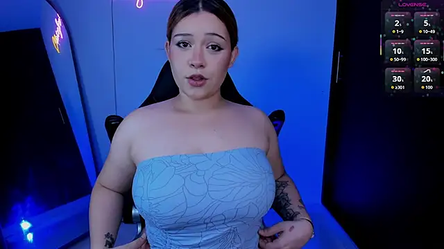 daniela hornny online show from July 24, 4:43 am