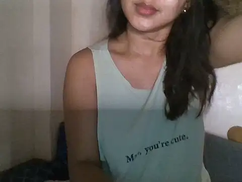 Snapshot of _smiling4u_ chatting on June 22, 3:09 pm smiling4u online show from June 22, 3:09 pm