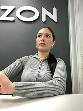 Sweet Lollypop online show from March 4, 4:30 pm