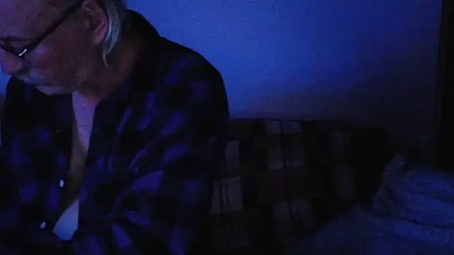 cumloverboyxx69 online show from November 22, 12:20 am