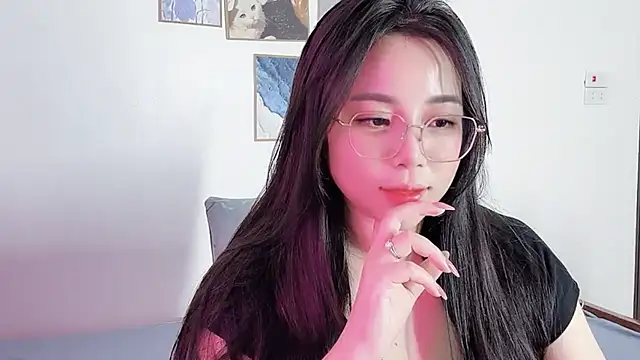 Snapshot of __Lyly__ chatting on July 31, 4:06 pm Lyly online show from July 31, 4:06 pm