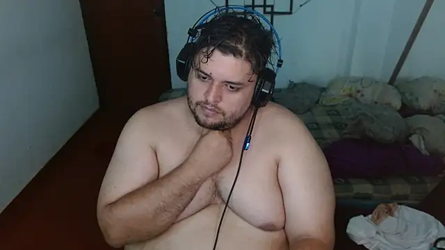 Snapshot of altairstudiosvip_ chatting on December 21, 3:31 pm altairstudiosvip  online show from December 21, 3:31 pm