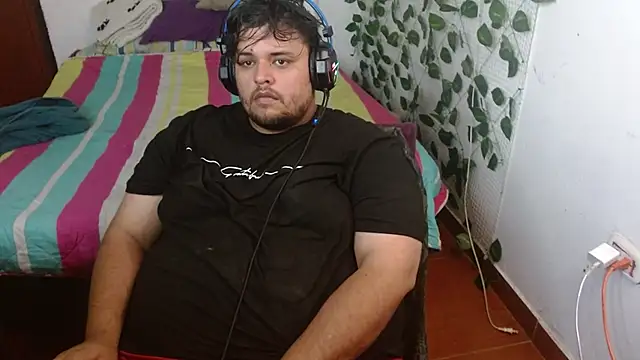 Snapshot of altairstudiosvip_ chatting on January 23, 11:48 am altairstudiosvip  online show from January 23, 11:48 am