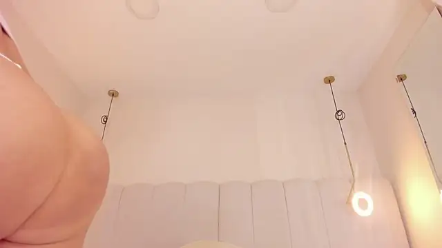 babepolly online show from July 8, 7:40 pm