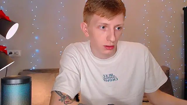 juliaanddima online show from January 13, 1:13 am